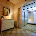 2 Bed House شقة *