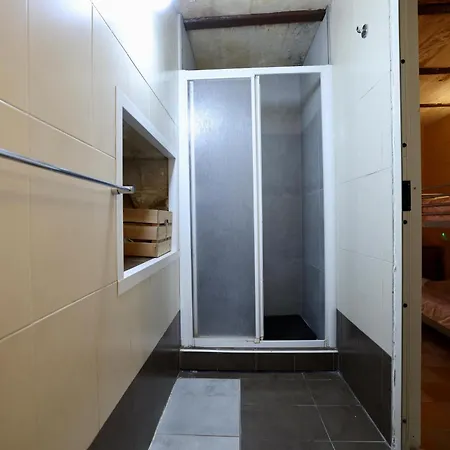 Apartment 2 Bed House